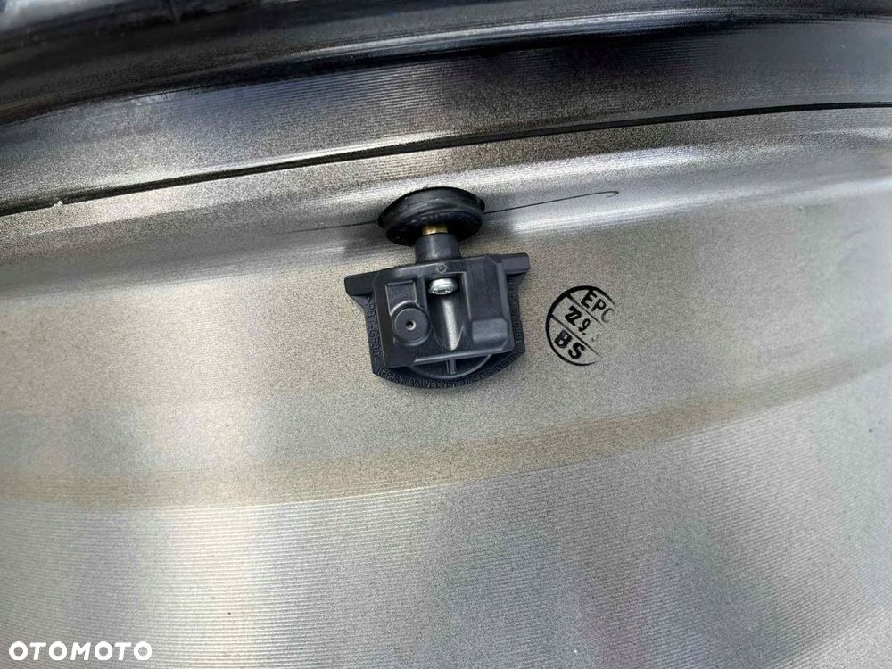 MITSUBISHI ASX OUTLANDER ECLIPSE CROSS FELGI 7JX18 ET38 5X114.3 - 9