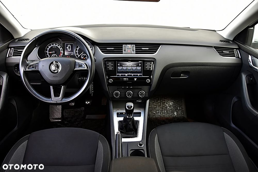 Skoda Octavia 1.6 TDI Ambition - 14