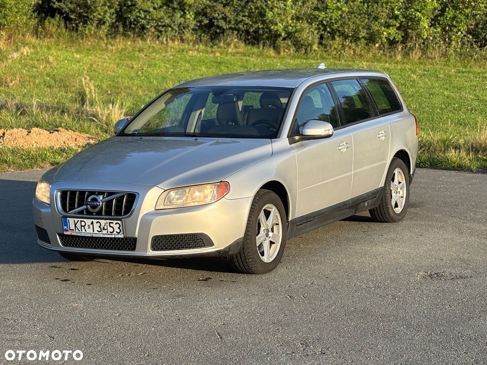 Volvo V70 2.0D Kinetic - 1