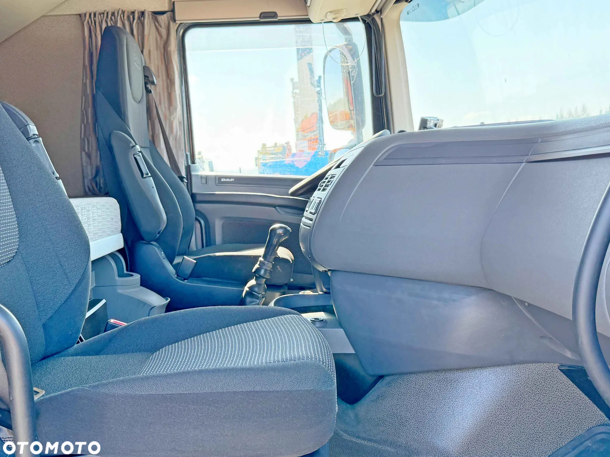 DAF XF 510 * CIĄGNIK SIODŁOWY + PK 33002 - EH G + PILOT * STAN BDB - 10