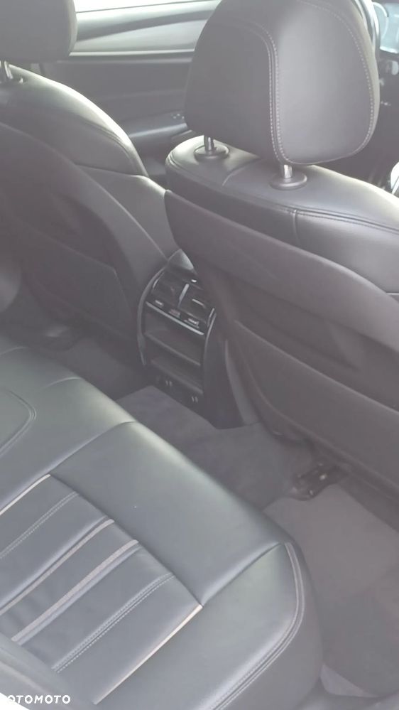 BMW Seria 5 530d xDrive M Sport sport - 32