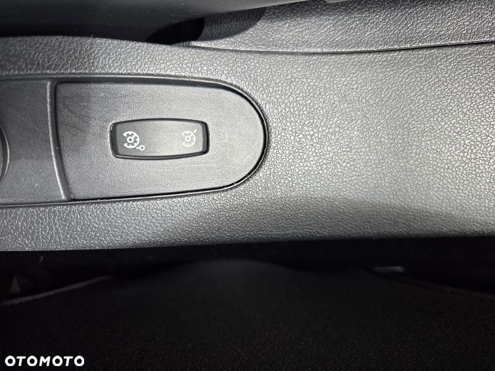 Renault Clio 1.2 16V 75 nightDay - 19