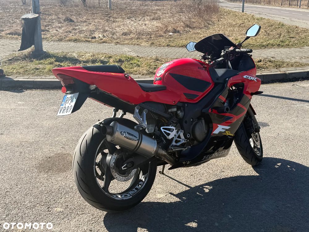 Honda CBR - 5