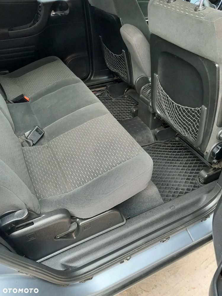 Opel Zafira 2.0 DTI Elegance - 7
