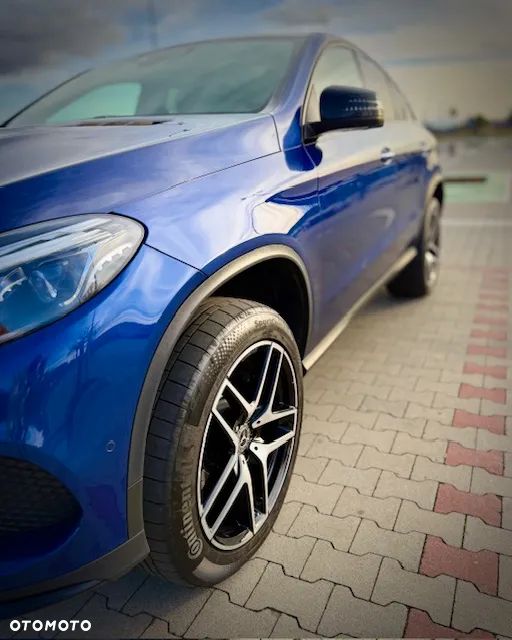 Mercedes-Benz GLE - 9