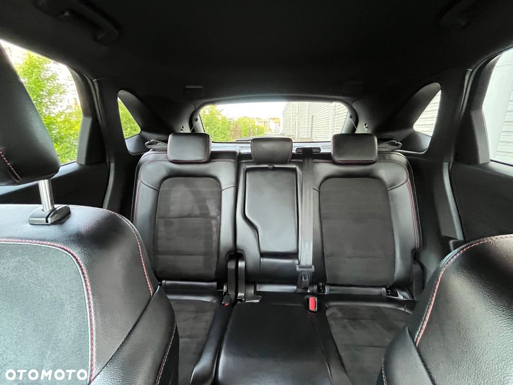 Ford Kuga 2.0 EcoBlue 4x4 ST-LINE X - 30