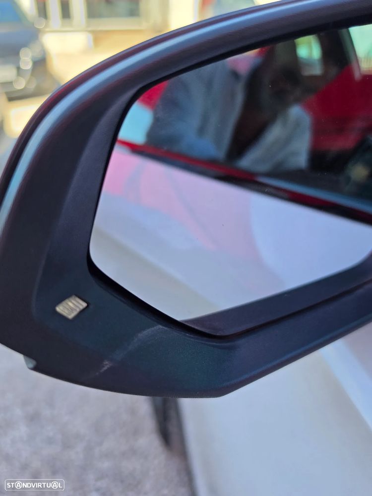 Cupra Formentor 1.4 e-Hybrid DSG VZ - 16