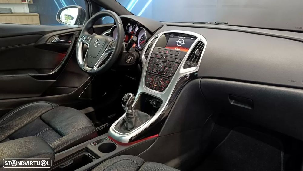 Opel Astra GTC 1.6 CDTi S/S - 41