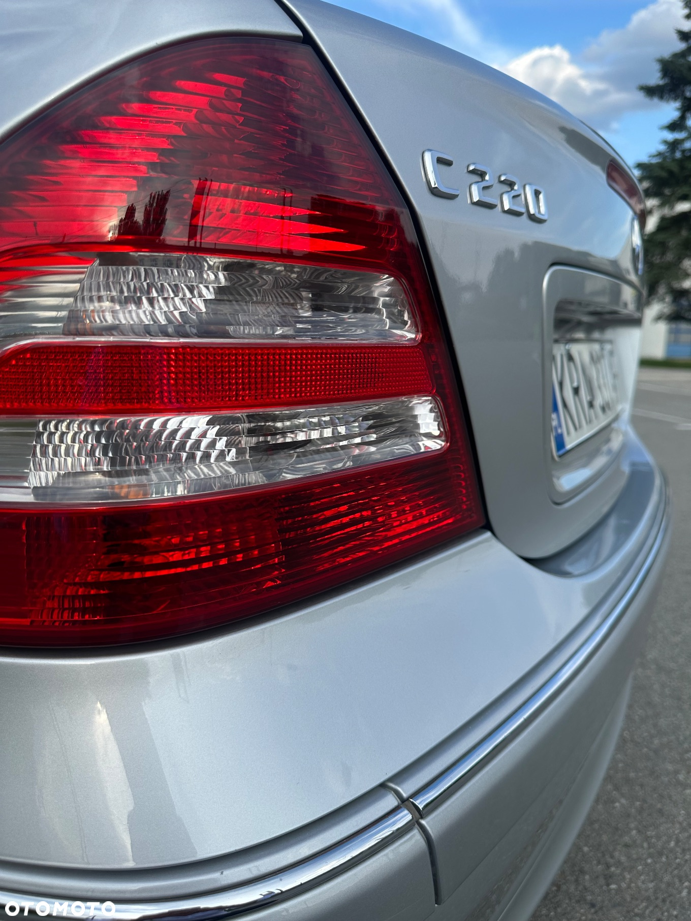 Mercedes-Benz Klasa C 220 T CDI Elegance - 18
