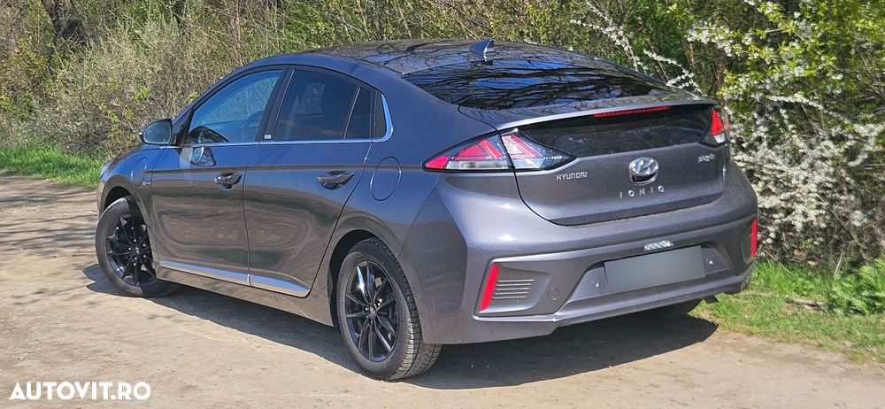 Hyundai IONIQ - 5