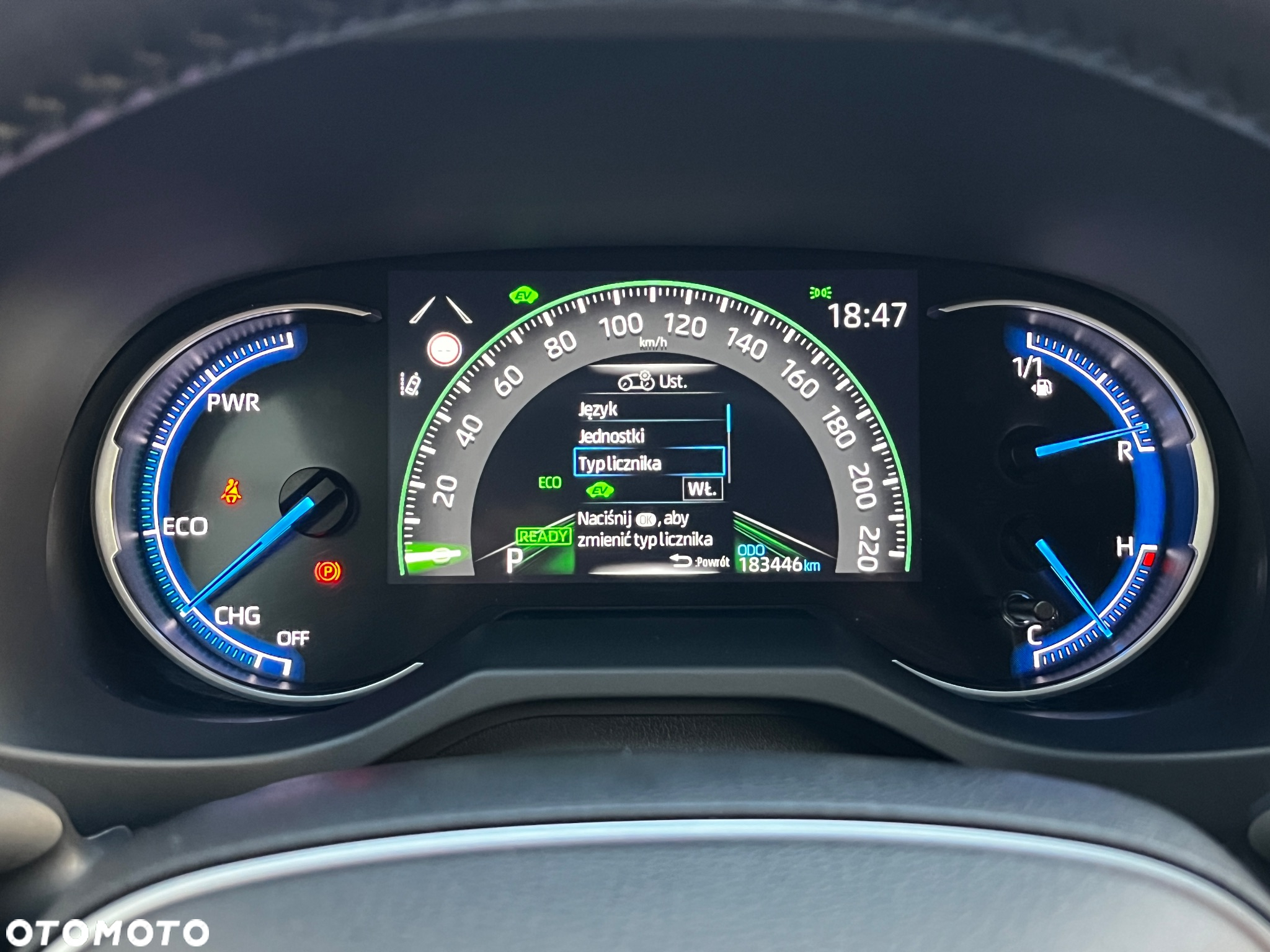 Toyota RAV4 2.5 Hybrid Comfort 4x2 - 18