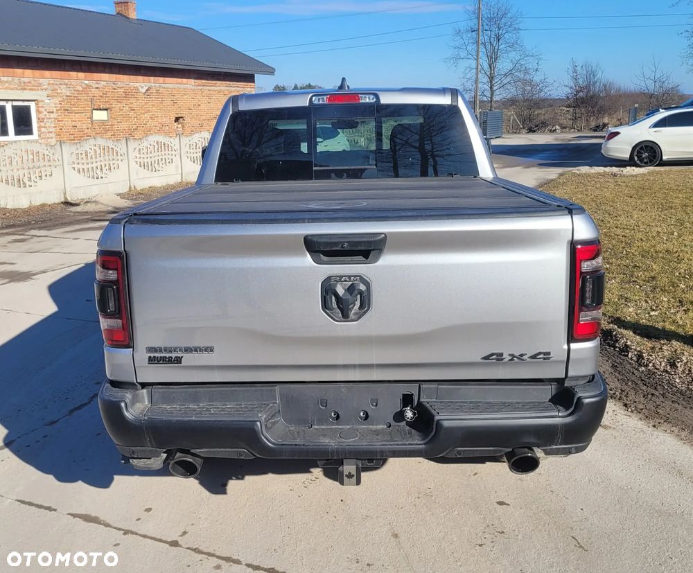 RAM 1500 5.7 Crew Cab Bighorn - 10