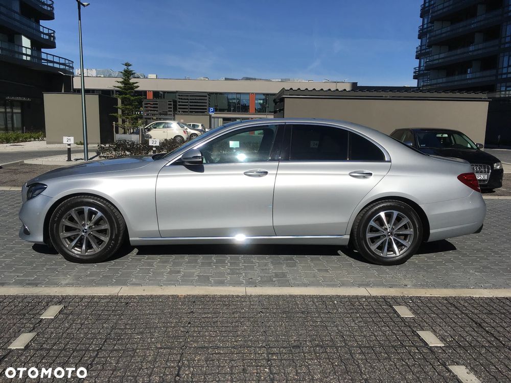 Mercedes-Benz Klasa E 220 d 9G-TRONIC Avantgarde - 6