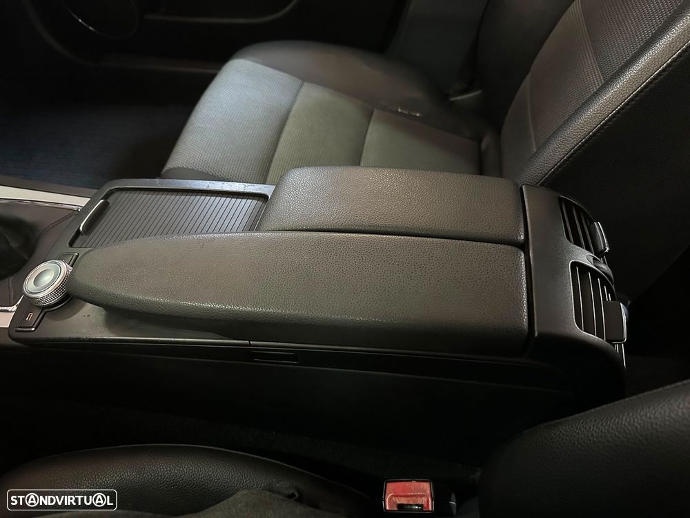 Mercedes-Benz C 220 CDi Avantgarde - 29