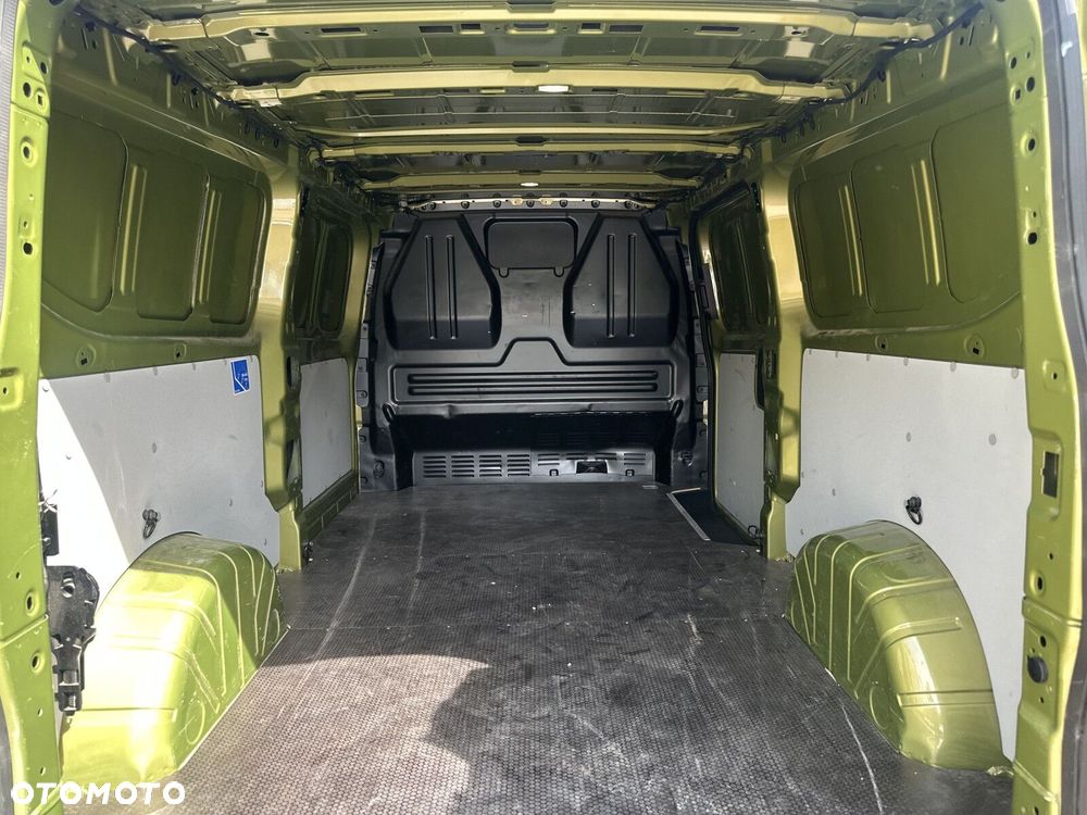Volkswagen Transporter L2H1 "L" - 35