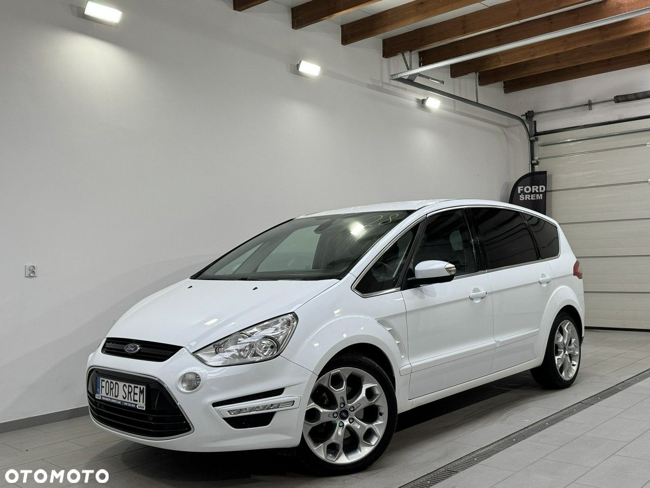 Ford S-Max 2.0 TDCi DPF Titanium - 11