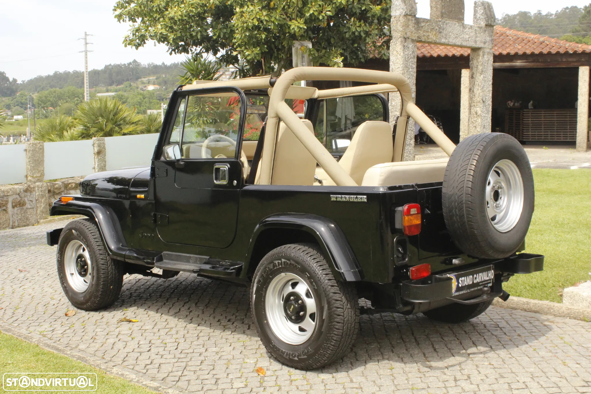 Jeep Wrangler - 33