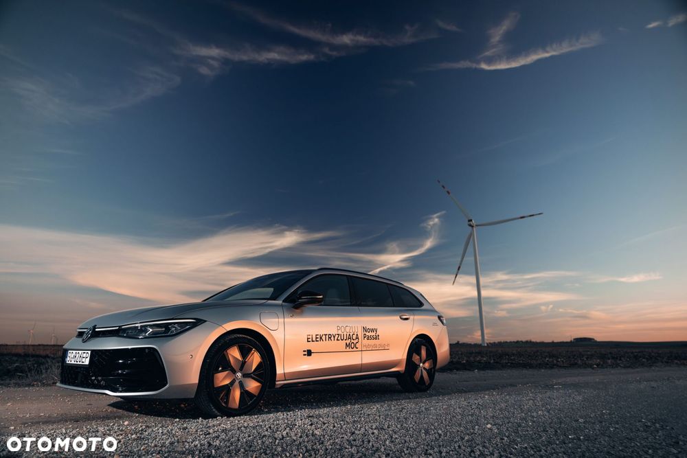 Volkswagen Passat 1.5 TSI eHybrid PHEV 200kW R-Line Plus DSG - 7