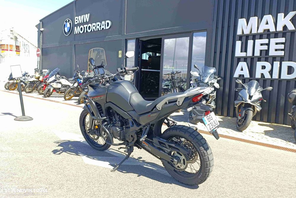 Honda Transalp 750 - 5