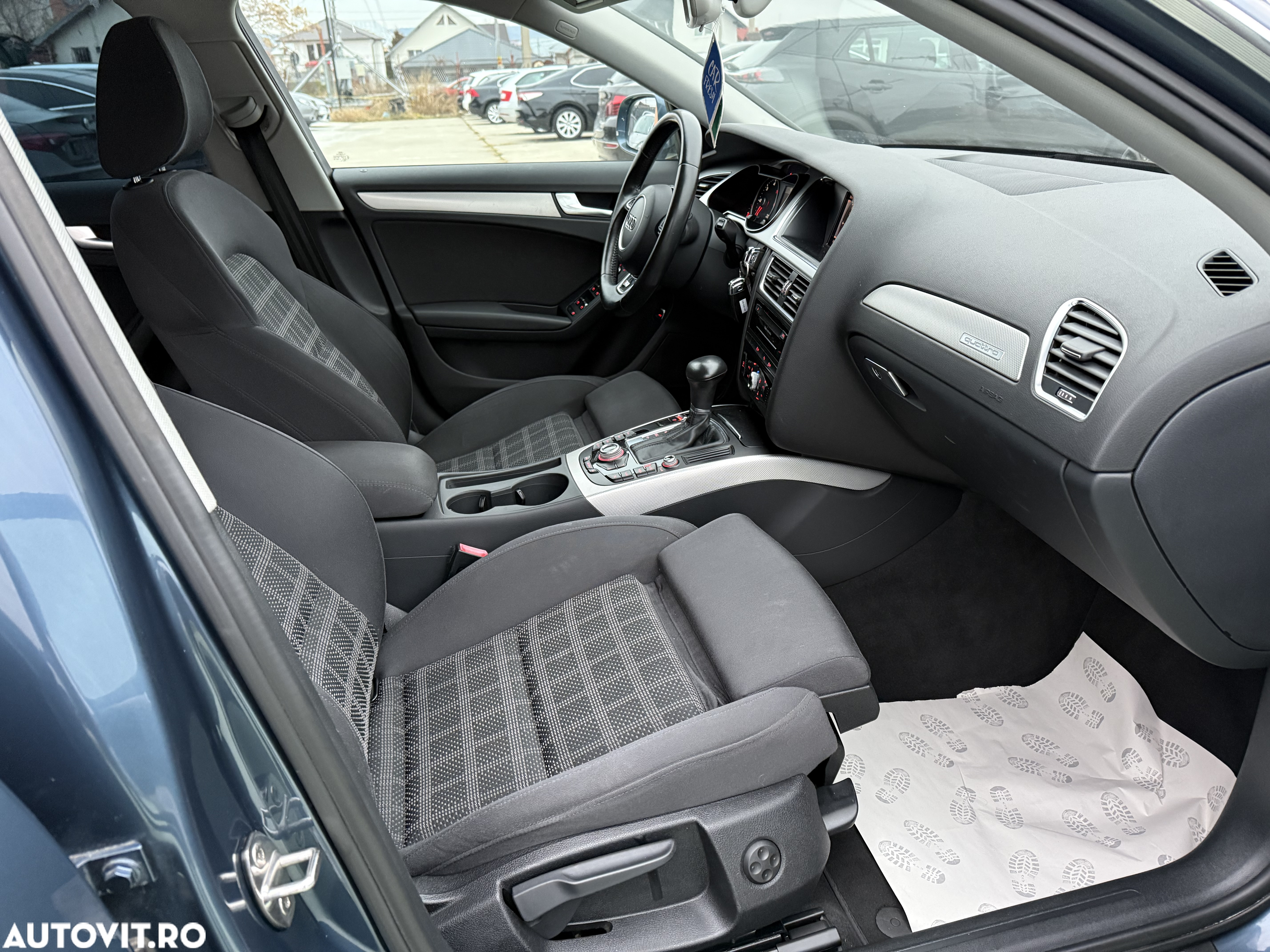 Audi A4 Avant 2.0 TDI quattro S tronic Sport - 7