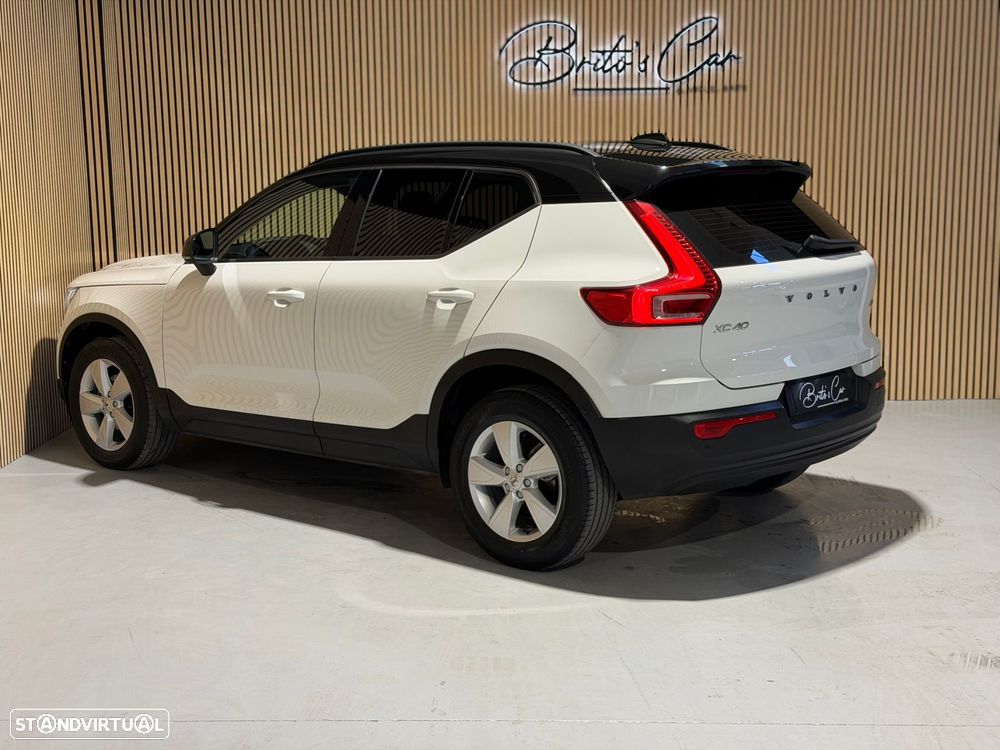 Volvo XC 40 2.0 D3 Momentum Plus Geartronic — fotografia 3