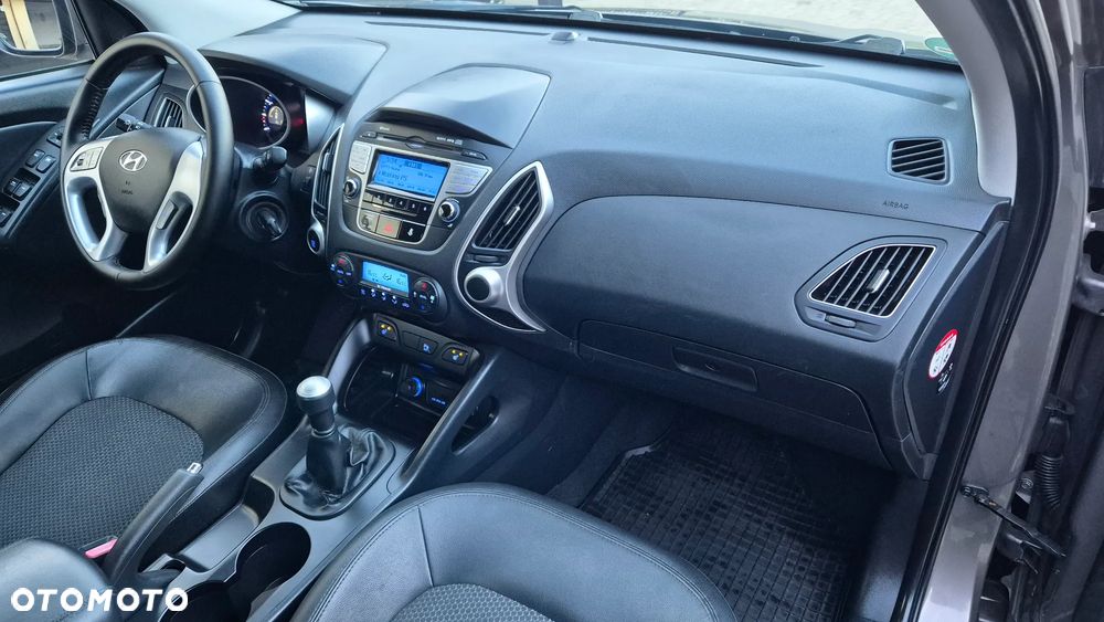 Hyundai ix35 2.0 4WD Premium - 25