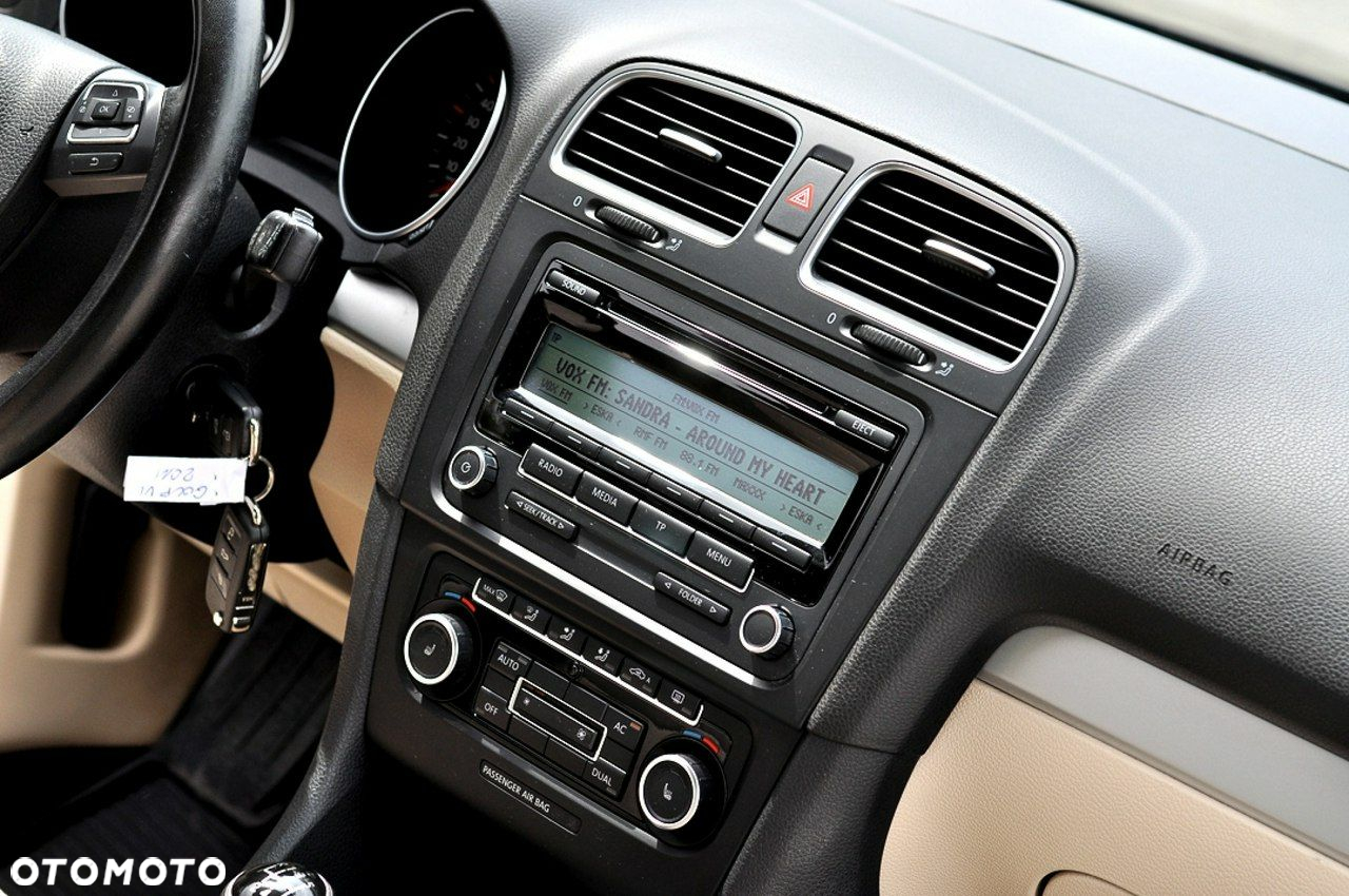 Volkswagen Golf - 13