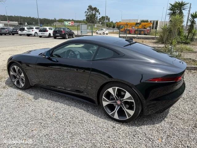 Jaguar F-Type Coupe P300 Aut. R-Dynamic Black - 2