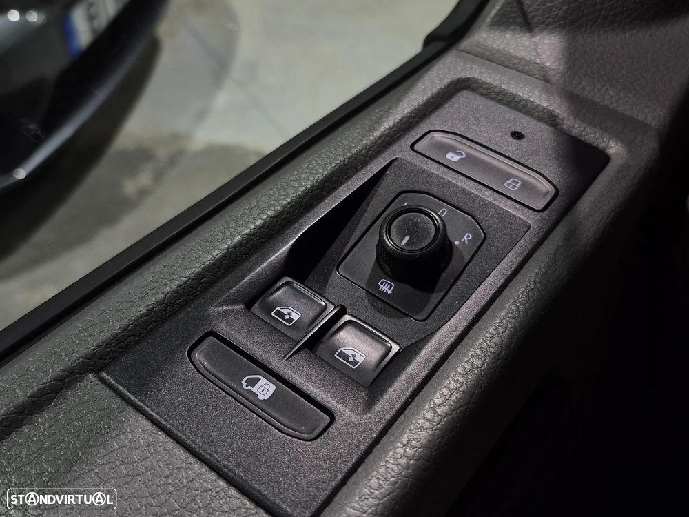 VW Transporter LONGA 2.0TDI | GARANTIA | NACIONAL - 2020 - 11
