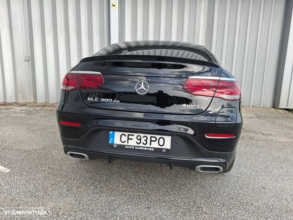 Mercedes-Benz GLC 300 de Coupe 4Matic 9G-TRONIC AMG Line - 4