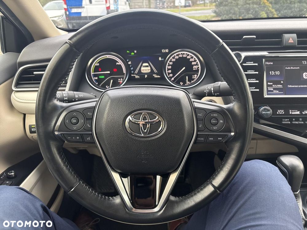 Toyota Camry 2.5 Hybrid Comfort CVT - 15