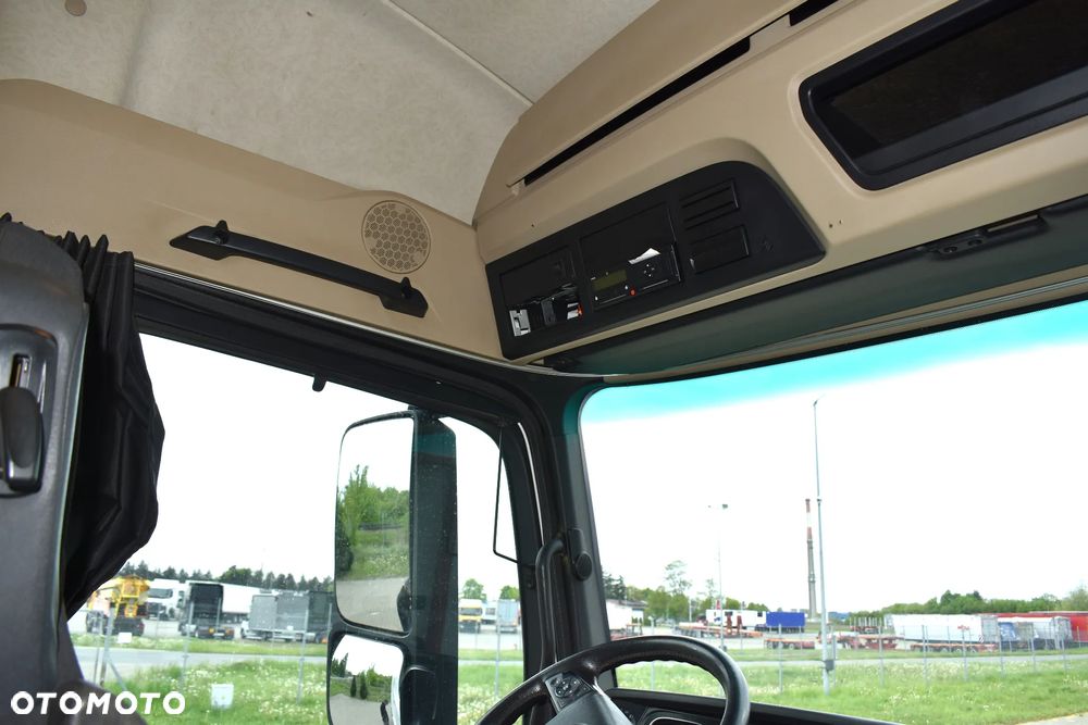 Mercedes-Benz Actros 1845 - 17