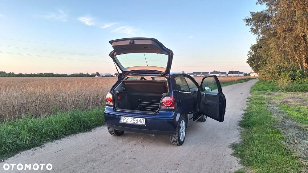 Volkswagen Polo - 7