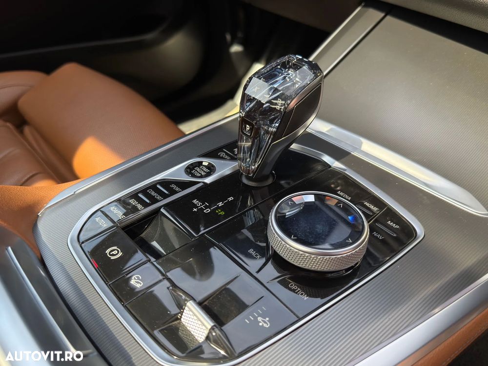 BMW X5 xDrive40i - 15