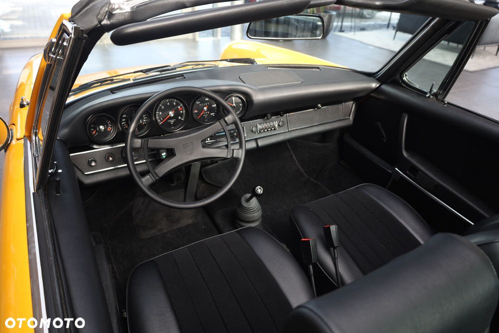 Porsche 911 - 8