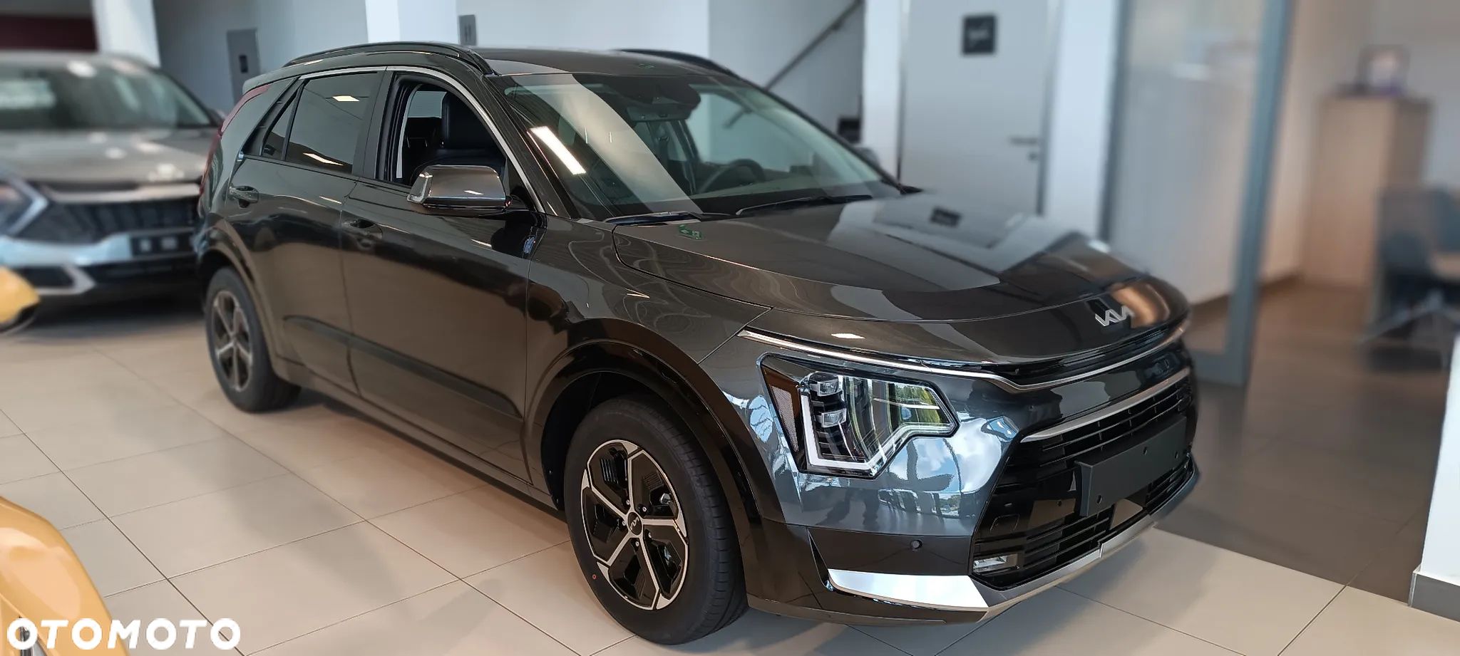 Kia Niro 1.6 GDI Hybrid L - 1