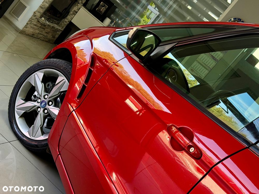 Ford S-Max - 36