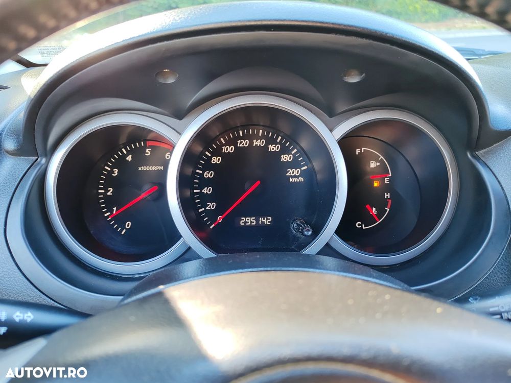 Suzuki Grand Vitara 1.9 DDIS Navi - 6