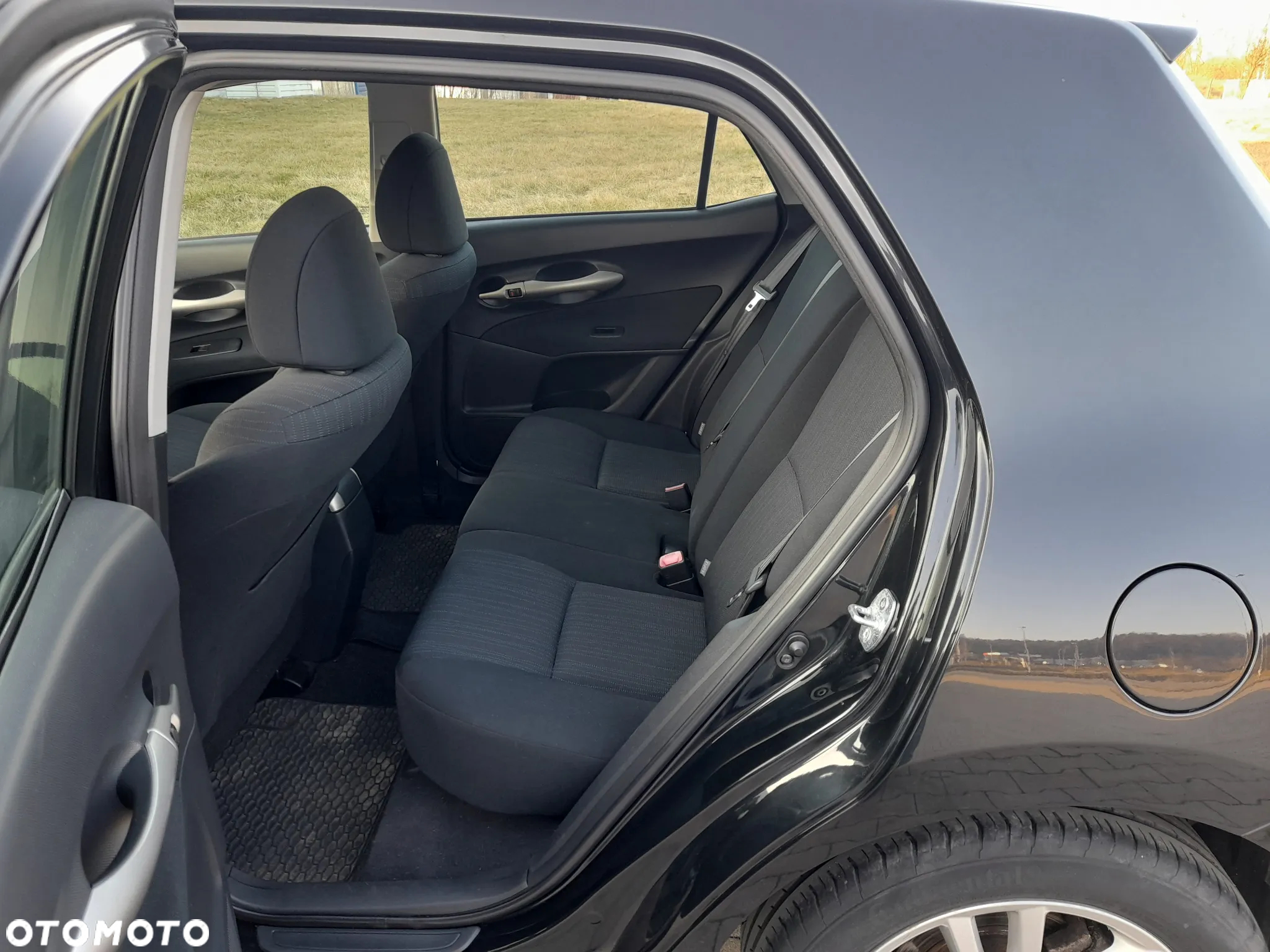 Toyota Auris 1.6 VVT-i Premium - 16