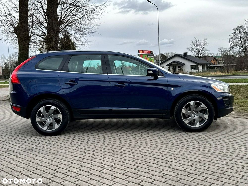 Volvo XC 60 D4 Ocean Race - 16