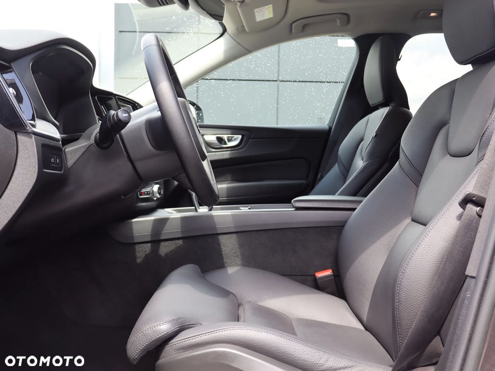 Volvo XC 60 T8 Plug-In Hybrid AWD Ultimate Bright - 16