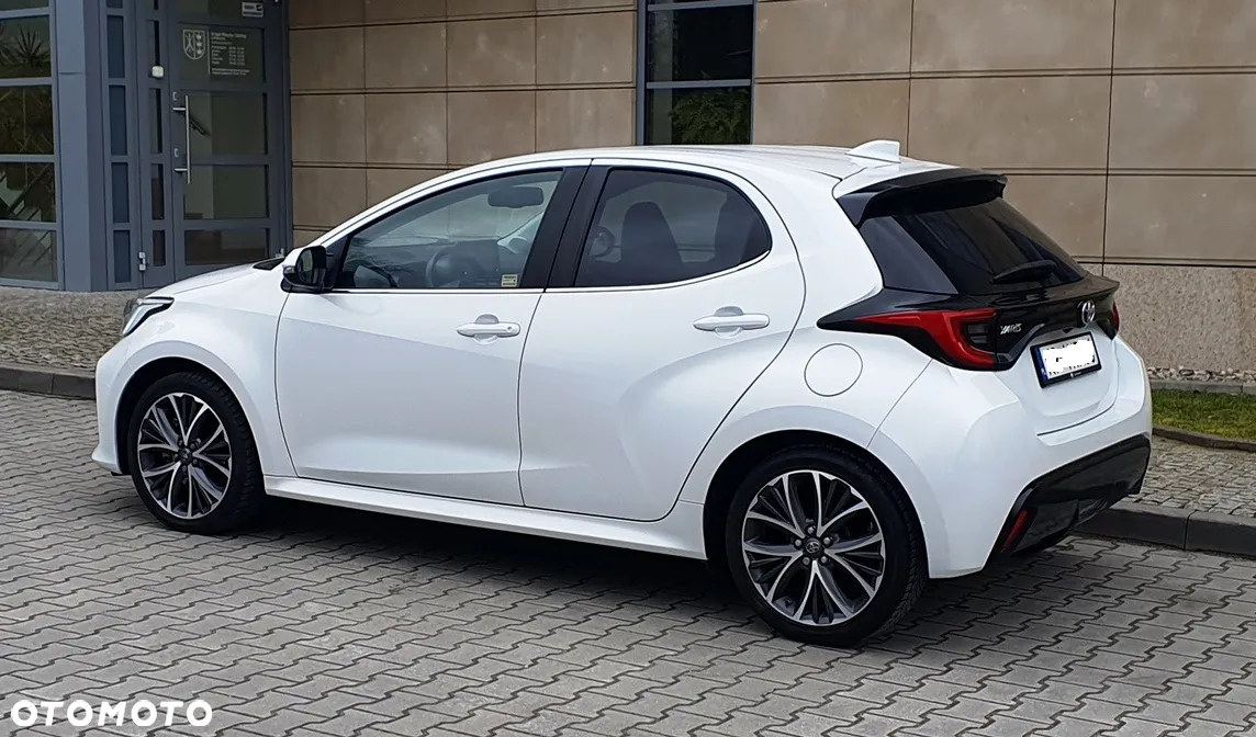 Toyota Yaris 1.5 Executive CVT - 10