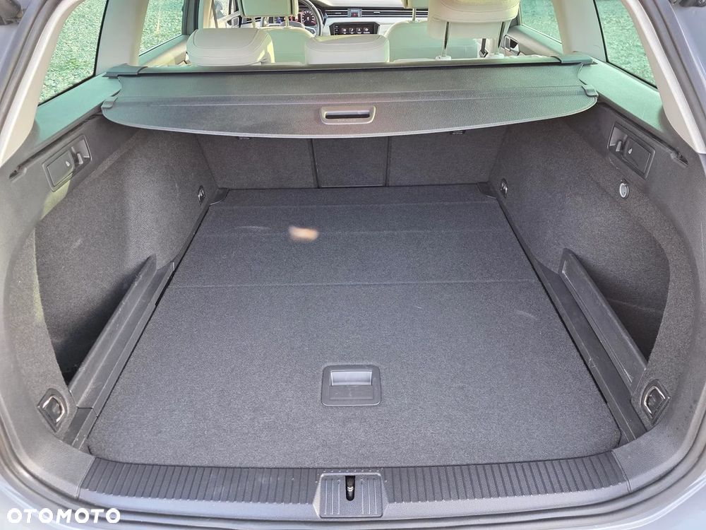 Volkswagen Passat 2.0 TDI EVO Business DSG - 20