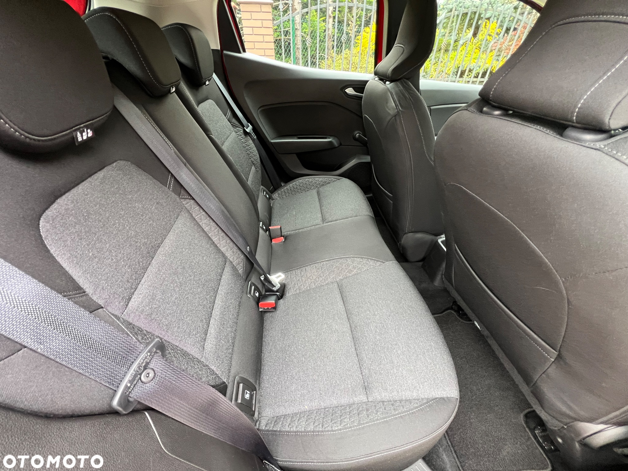 Renault Clio - 21