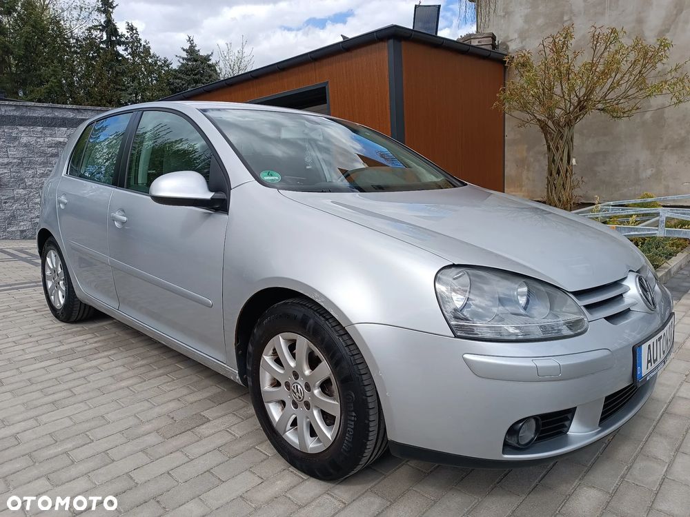 Volkswagen Golf 1.6 FSI United - 7
