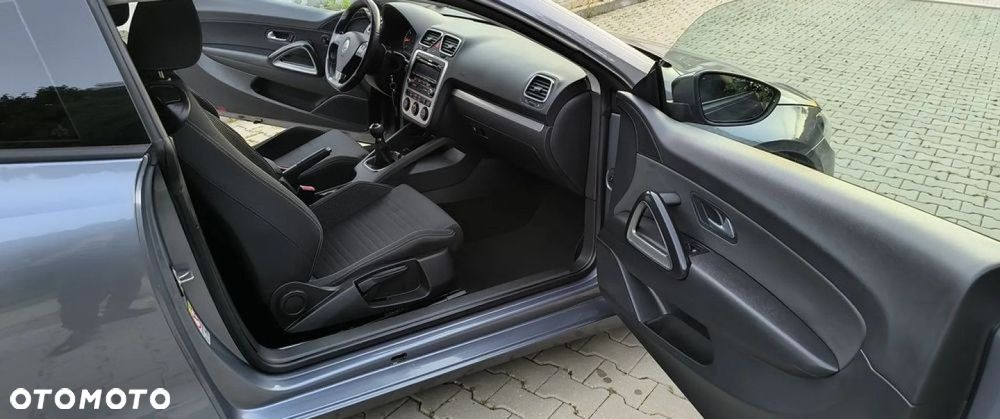 Volkswagen Scirocco 2.0 TDI Match - 29