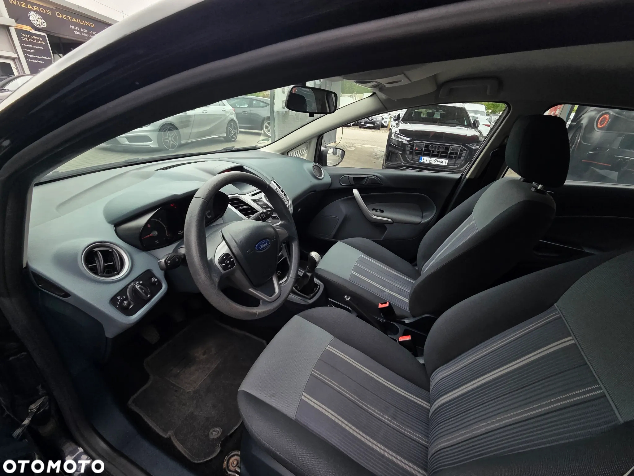 Ford Fiesta 1.25 Ambiente - 27