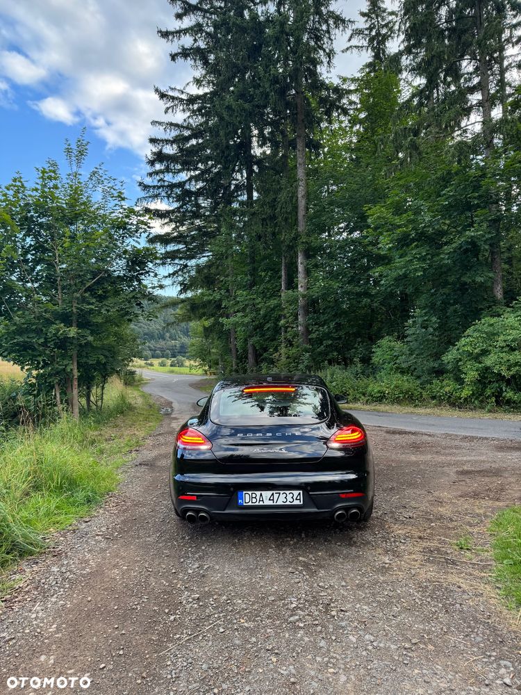 Porsche Panamera S - 3