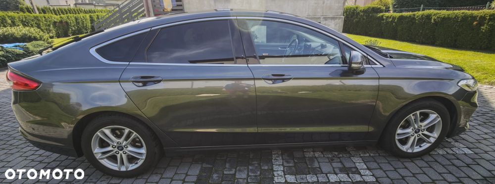 Ford Mondeo - 17