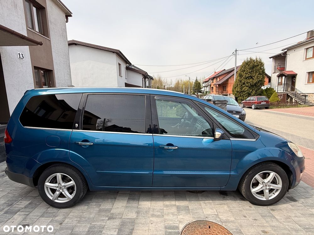 Ford Galaxy 2.3 Ghia - 3